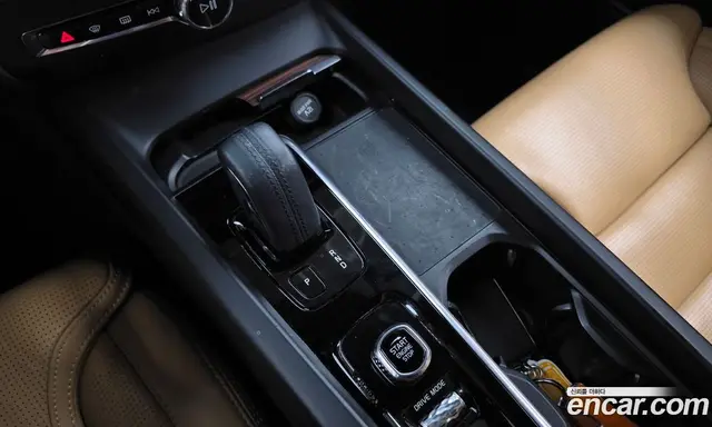 Volvo V60 2020 2.0 автомат (гидро), миниатюра 12