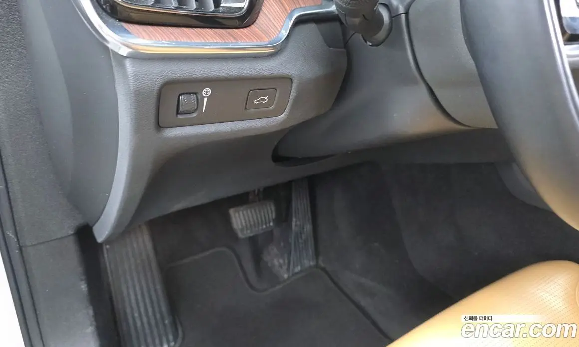Volvo V60 2020 2.0 автомат (гидро), фото 33