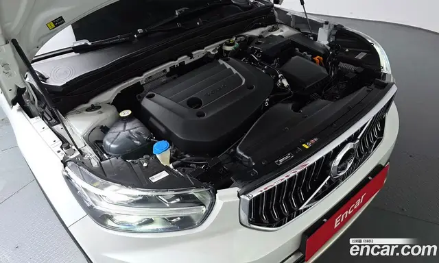 Volvo XC40 2022 2.0 автомат (гидро), миниатюра 5