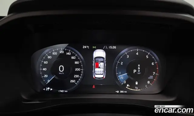 Volvo XC40 2022 2.0 автомат (гидро), миниатюра 10