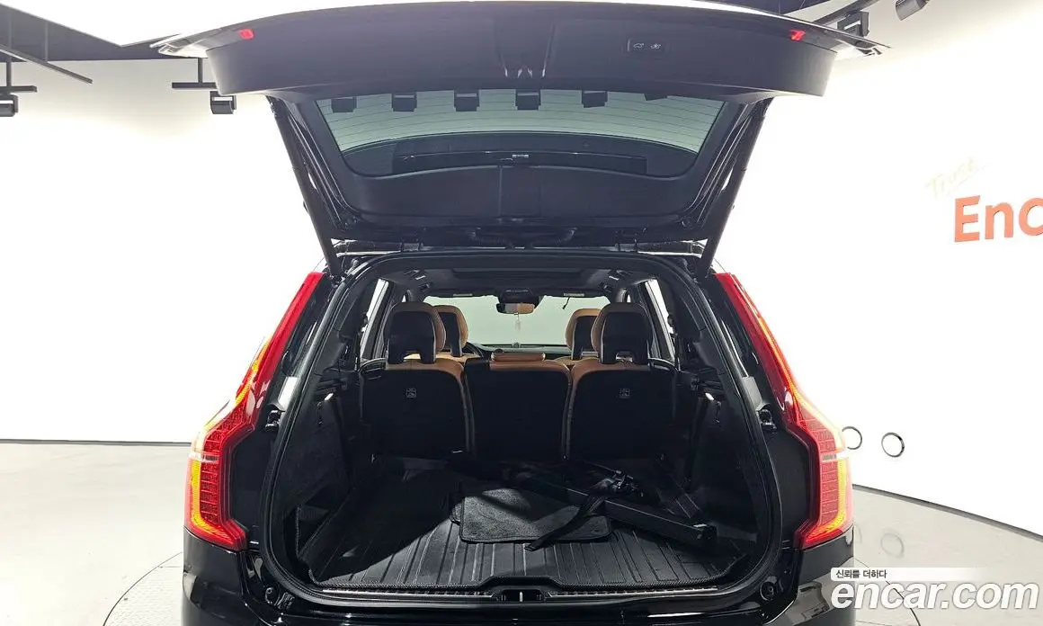 Volvo XC90 2016 2.0 автомат (гидро), фото 17