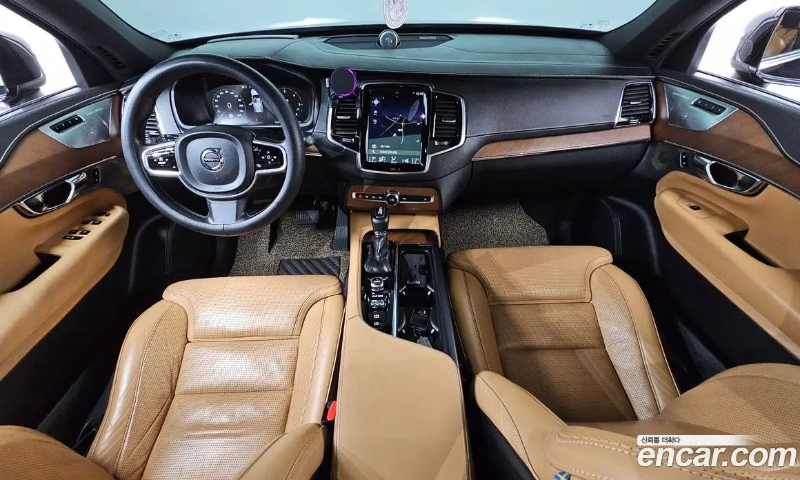 Volvo XC90 2016 2.0 автомат (гидро), фото 7