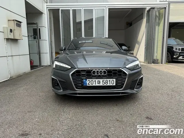 Audi A5 2022 2.0 автомат (гидро), миниатюра 3