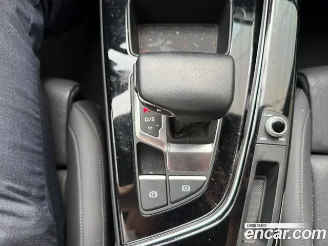 Audi A5 2022 2.0 автомат (гидро), миниатюра 8