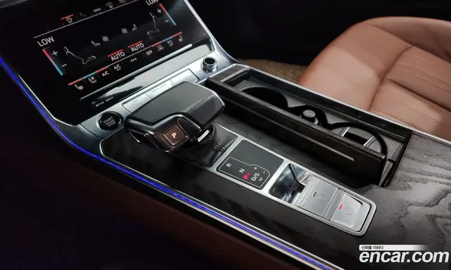 Audi A6 2022 2.0 автомат (гидро), миниатюра 12