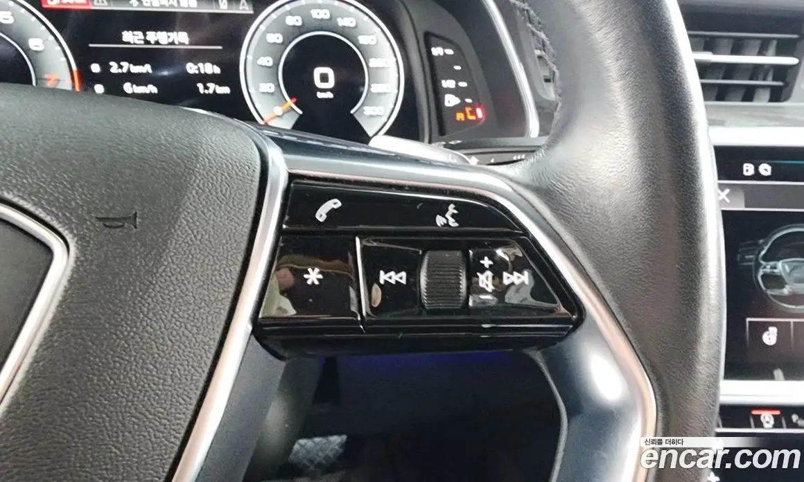 Audi A6 2022 2.0 автомат (гидро), фото 22