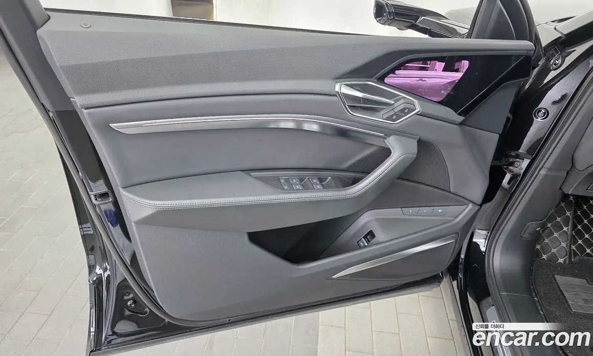 Audi e-tron 2021 0.2 автомат (гидро), фото 14
