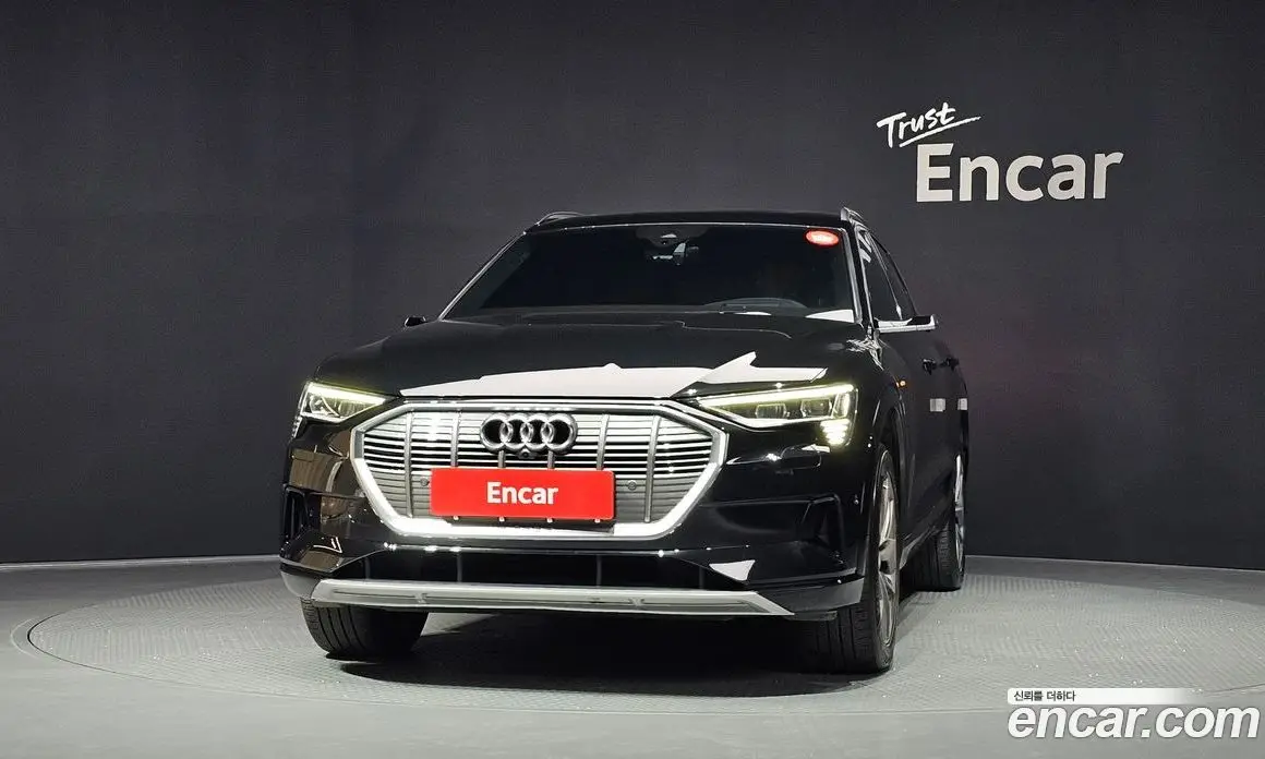 Audi e-tron 2021 0.2 автомат (гидро), фото 3