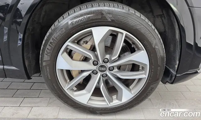 Audi e-tron 2021 0.2 автомат (гидро), миниатюра 7