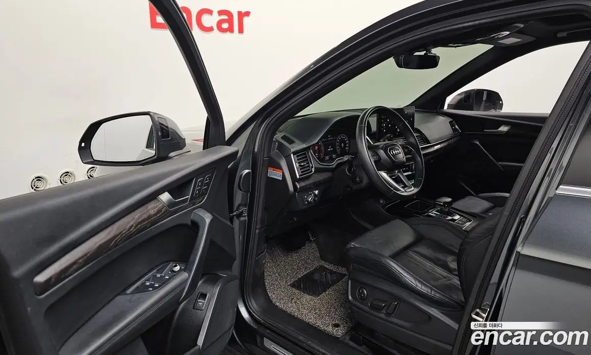 Audi Q5 2023 2.0 автомат (гидро), фото 13