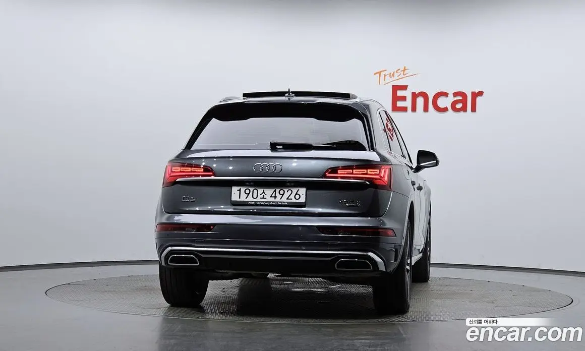 Audi Q5 2023 2.0 автомат (гидро), фото 4