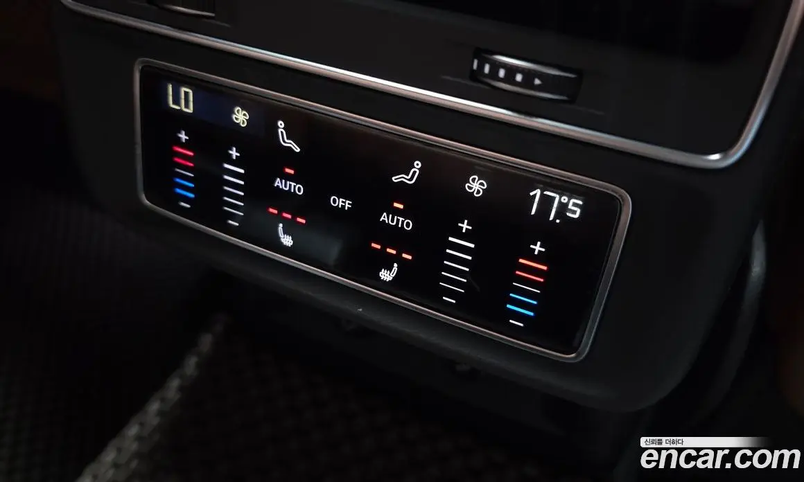 Audi Q7 2021 3.0 автомат (гидро), фото 18