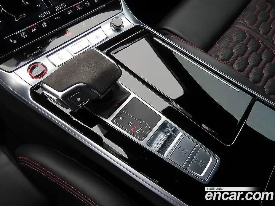 Audi RS6 2021 4.0 автомат (гидро), фото 11