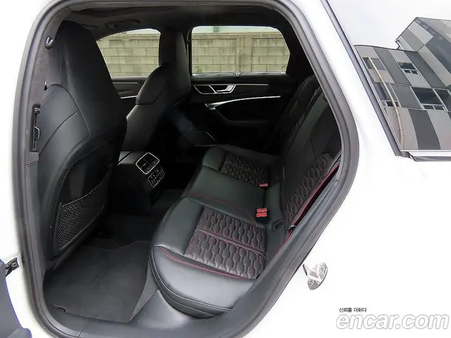 Audi RS6 2021 4.0 автомат (гидро), миниатюра 6