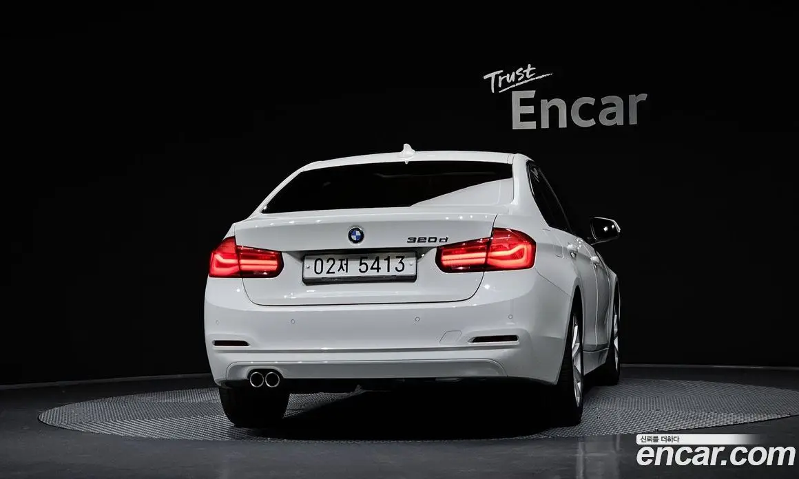 BMW 3 серия 2017 2.0 автомат (гидро), фото 4