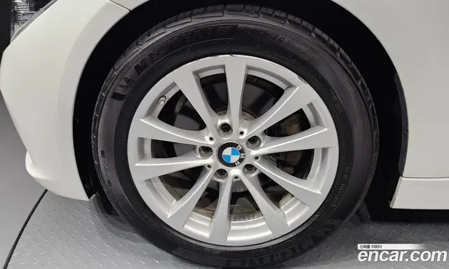 BMW 3 серия 2017 2.0 автомат (гидро), миниатюра 5