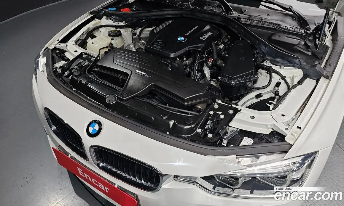 BMW 3 серия 2017 2.0 автомат (гидро), фото 6