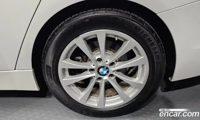 BMW 3 серия 2017 2.0 автомат (гидро), миниатюра 7
