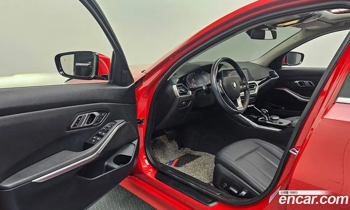 BMW 3 серия 2019 2.0 автомат (гидро), фото 10