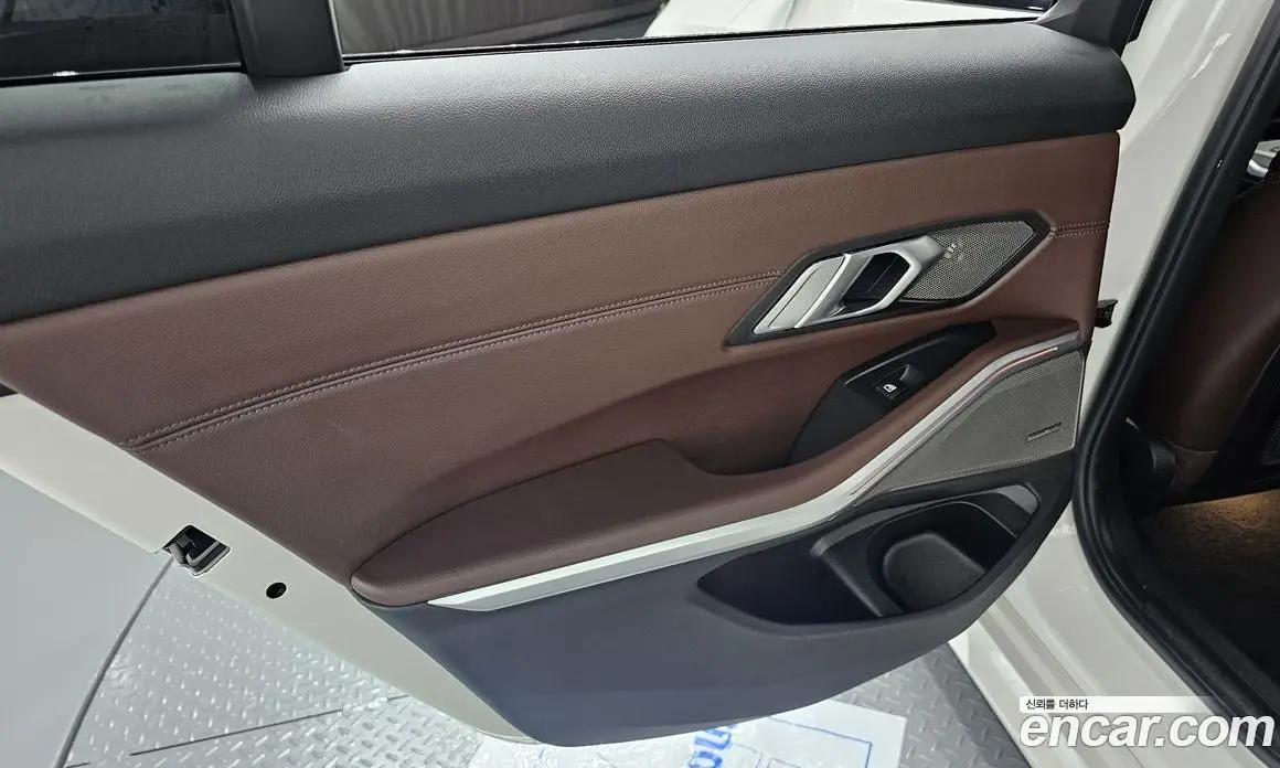 BMW 3 серия 2020 2.0 автомат (гидро), фото 15