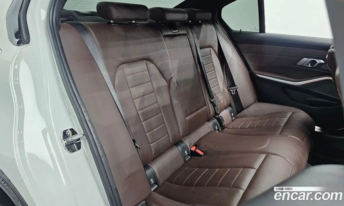 BMW 3 серия 2020 2.0 автомат (гидро), фото 17
