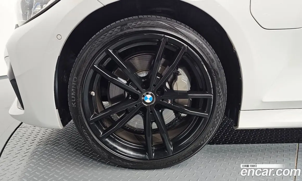 BMW 3 серия 2020 2.0 автомат (гидро), фото 5
