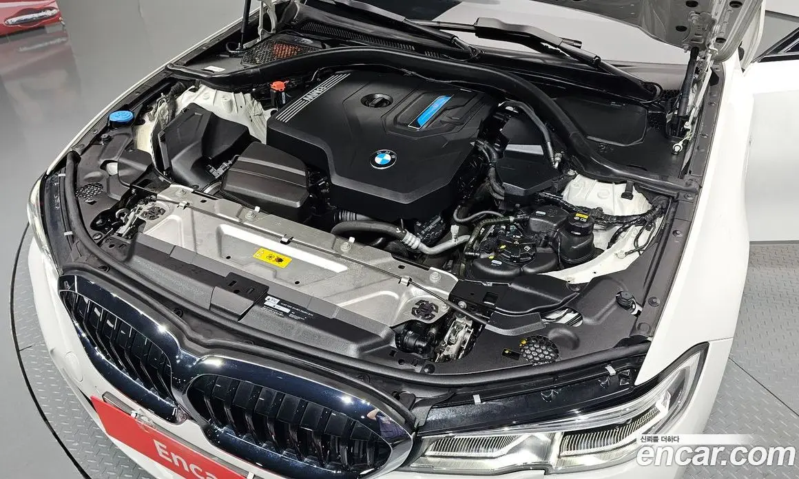 BMW 3 серия 2020 2.0 автомат (гидро), фото 6