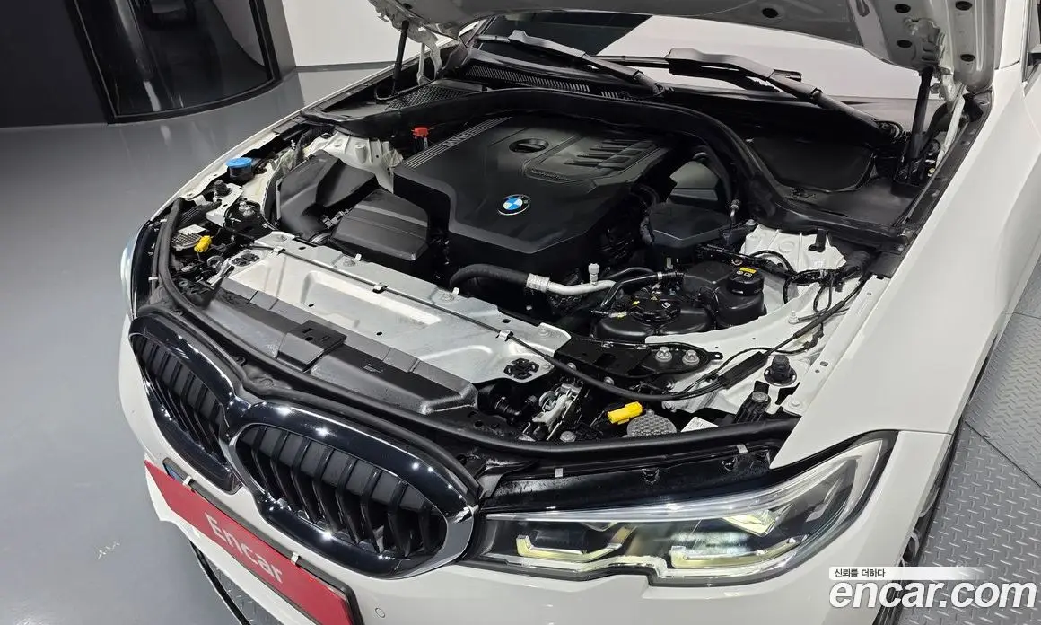 BMW 3 серия 2020 2.0 автомат (гидро), фото 5