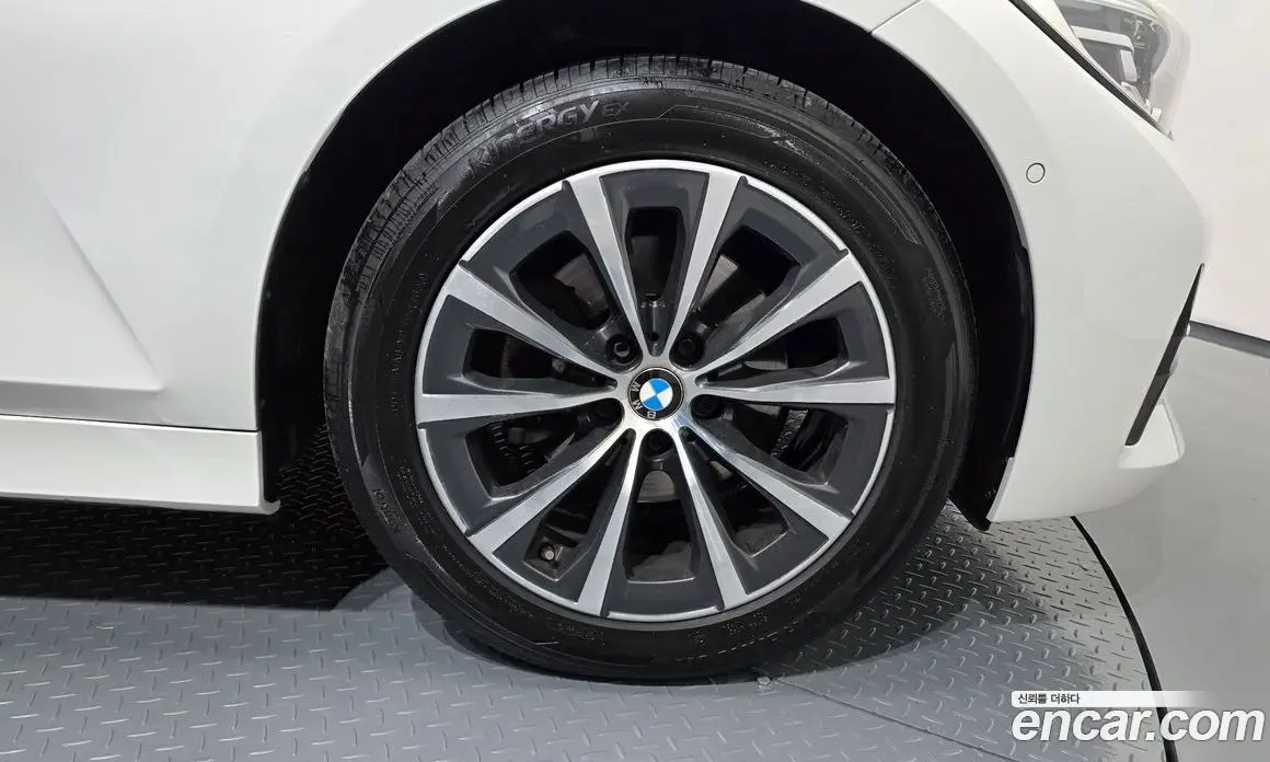 BMW 3 серия 2020 2.0 автомат (гидро), фото 6