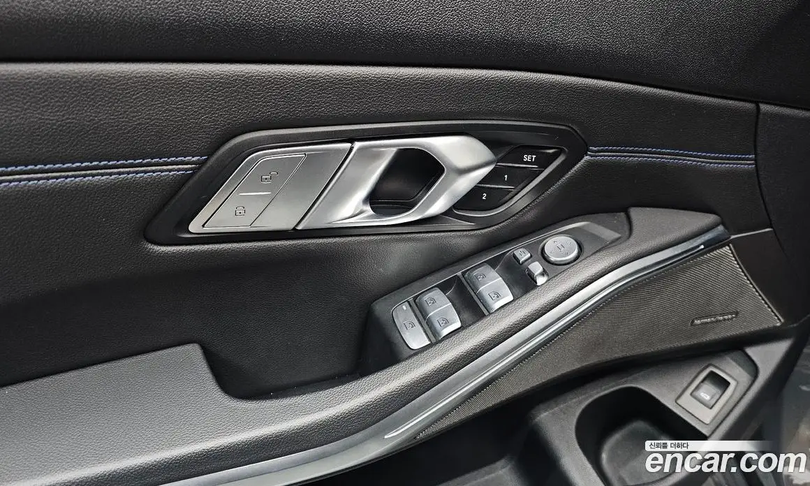 BMW 3 серия 2021 3.0 автомат (гидро), фото 17