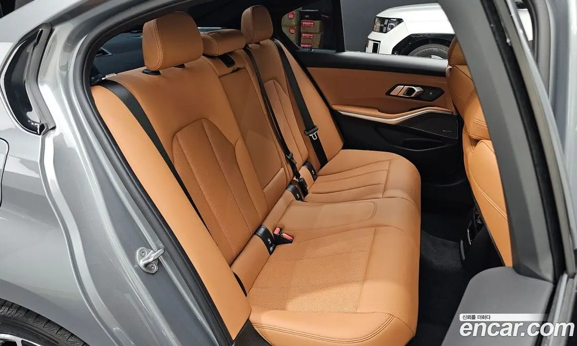 BMW 3 серия 2025 2.0 автомат (гидро), фото 15