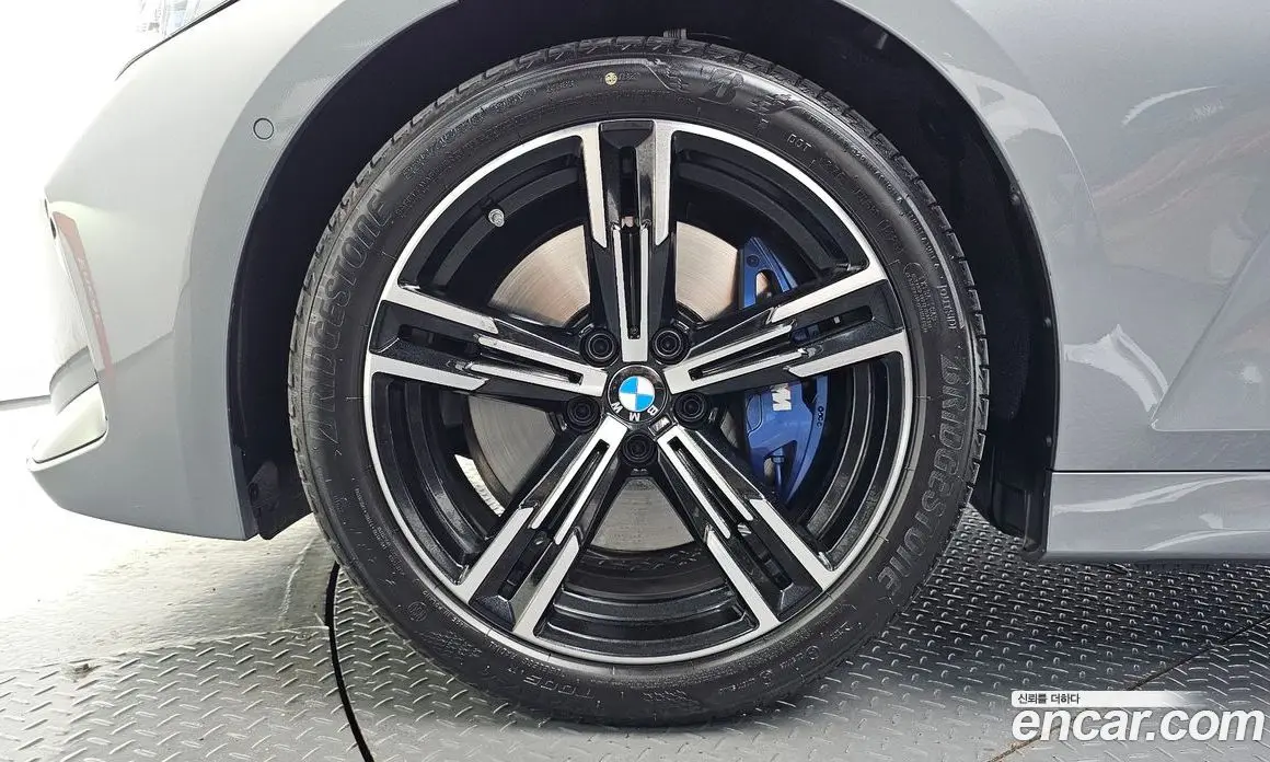 BMW 3 серия 2025 2.0 автомат (гидро), фото 4