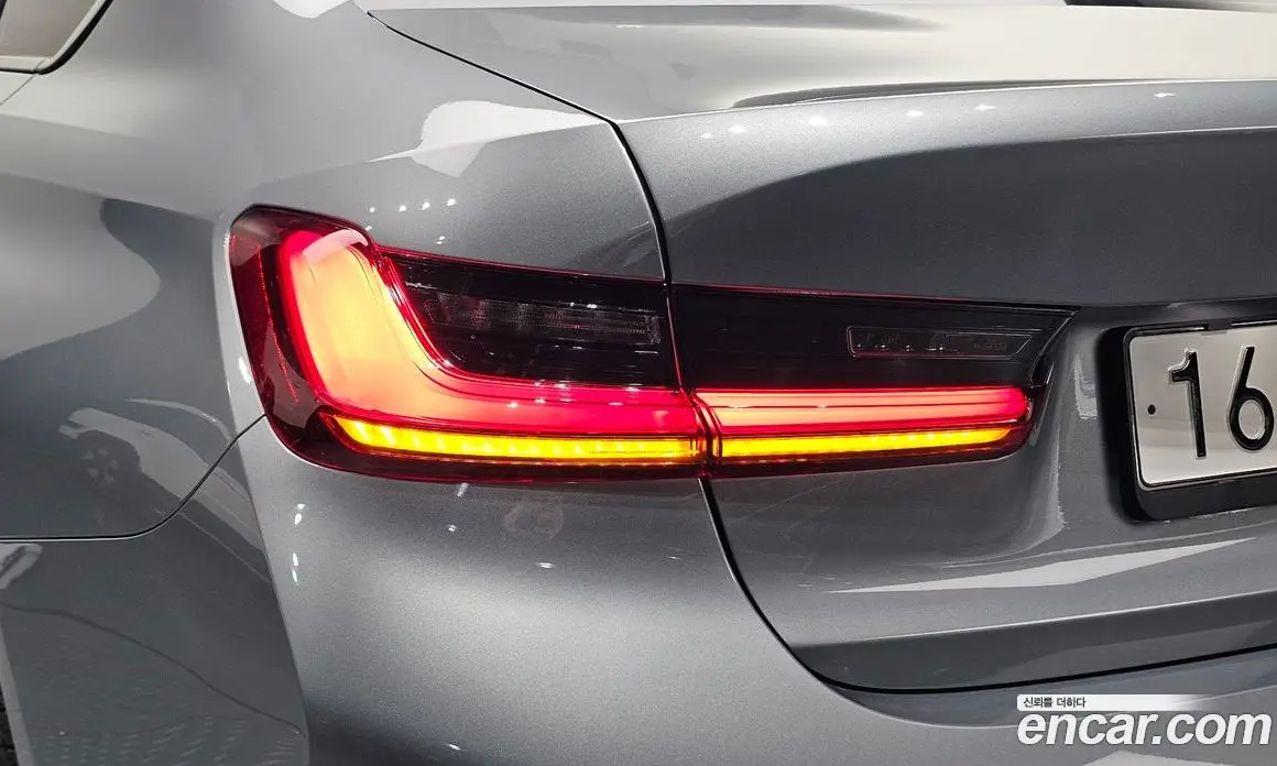 BMW 3 серия 2025 2.0 автомат (гидро), фото 8