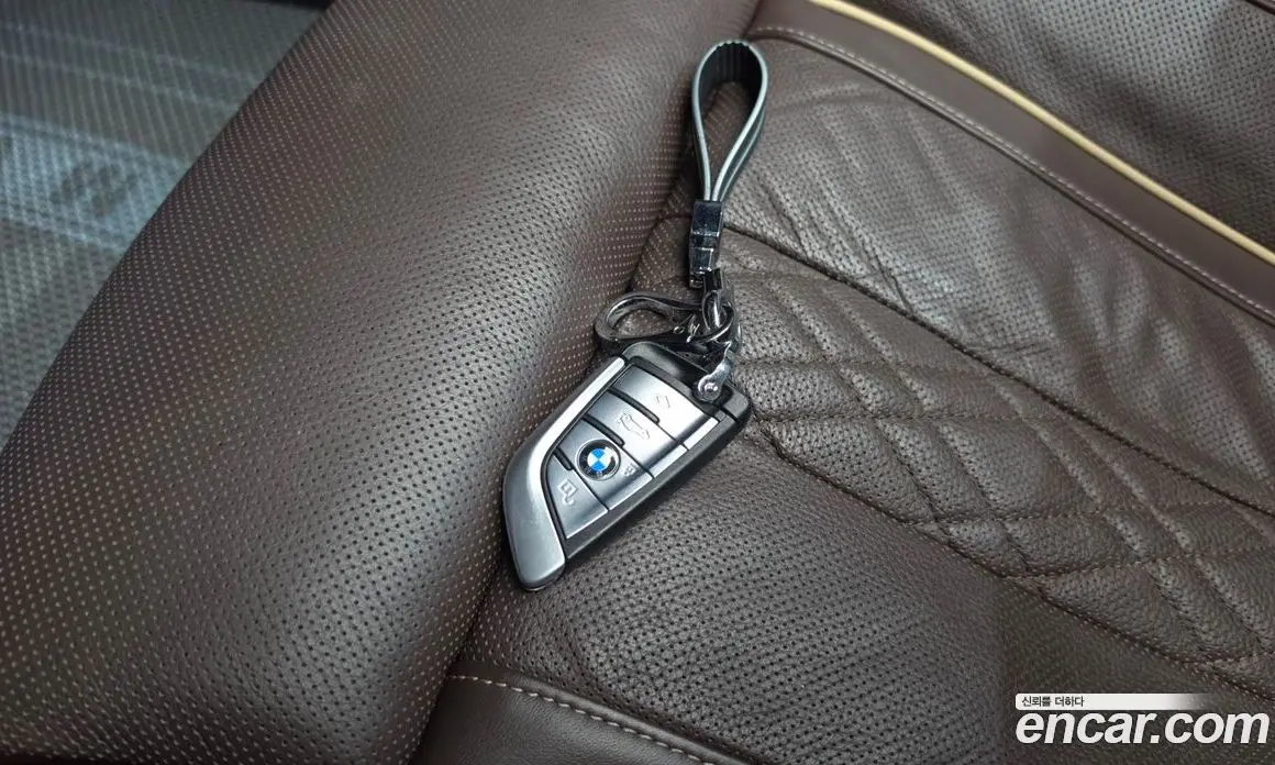 BMW 5 серия 2017 2.0 автомат (гидро), фото 32