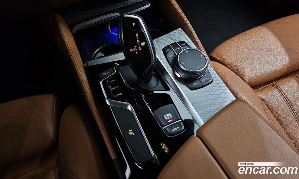 BMW 5 серия 2018 2.0 автомат (гидро), фото 9 BMW 5 серия 2018 2.0 автомат (гидро), фото 9