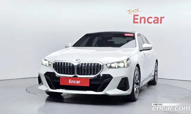 BMW 5 серия 2023 2.0 автомат (гидро), миниатюра 2