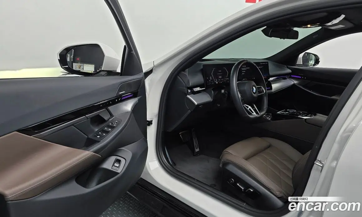BMW 5 серия 2023 2.0 автомат (гидро), фото 12