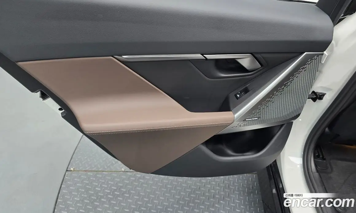 BMW 5 серия 2023 2.0 автомат (гидро), фото 14