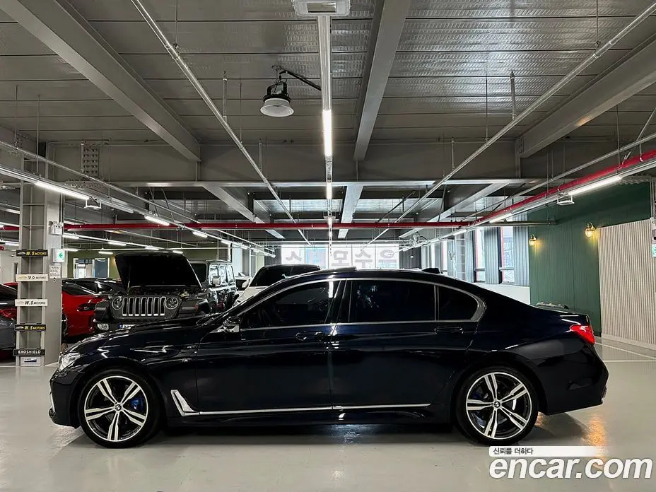 BMW 7 серия 2019 3.0 автомат (гидро), фото 4
