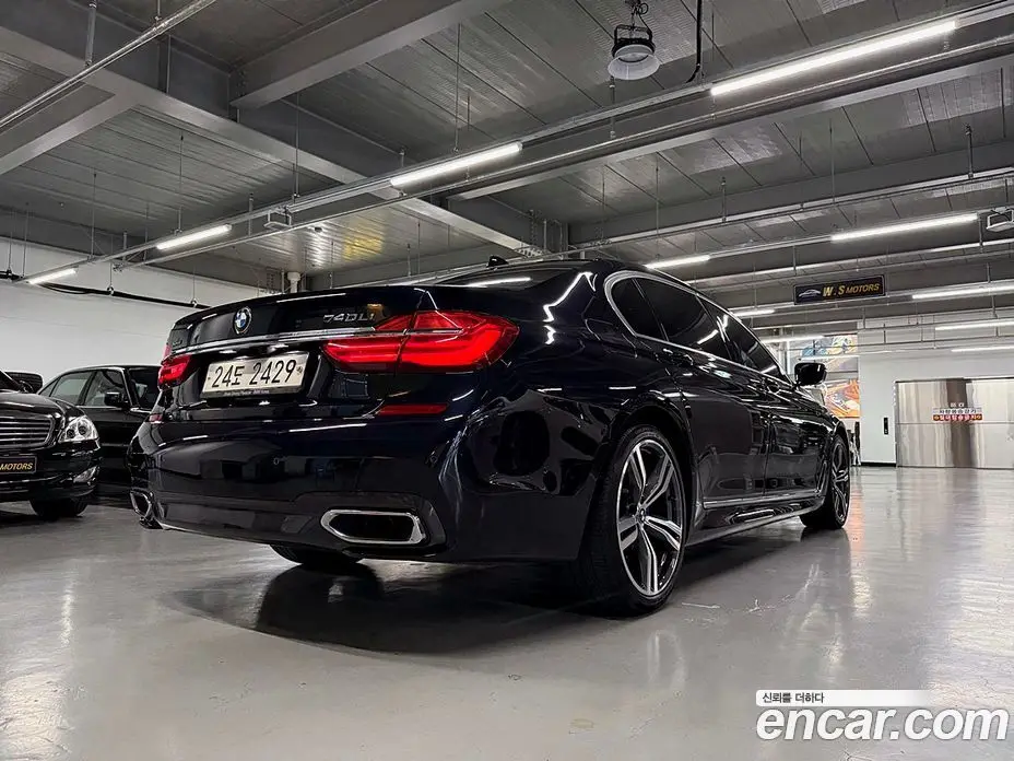 BMW 7 серия 2019 3.0 автомат (гидро), фото 6