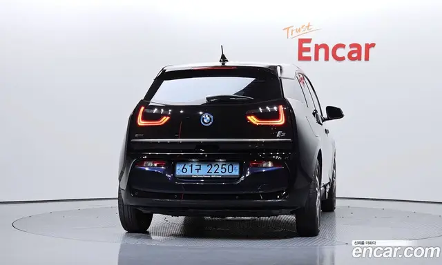 BMW i3 2018 автомат (гидро), миниатюра 4