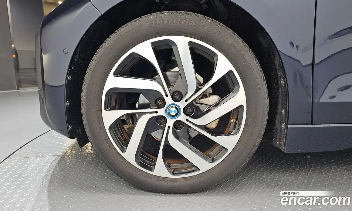 BMW i3 2018 автомат (гидро), фото 5