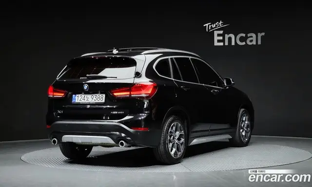 BMW X1 2022 2.0 автомат (гидро), миниатюра 2