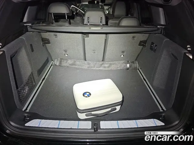 BMW X3 2023 2.0 автомат (гидро), миниатюра 11