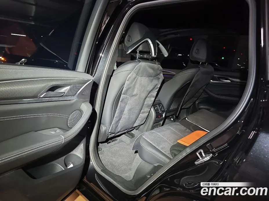 BMW X3 2023 2.0 автомат (гидро), фото 18