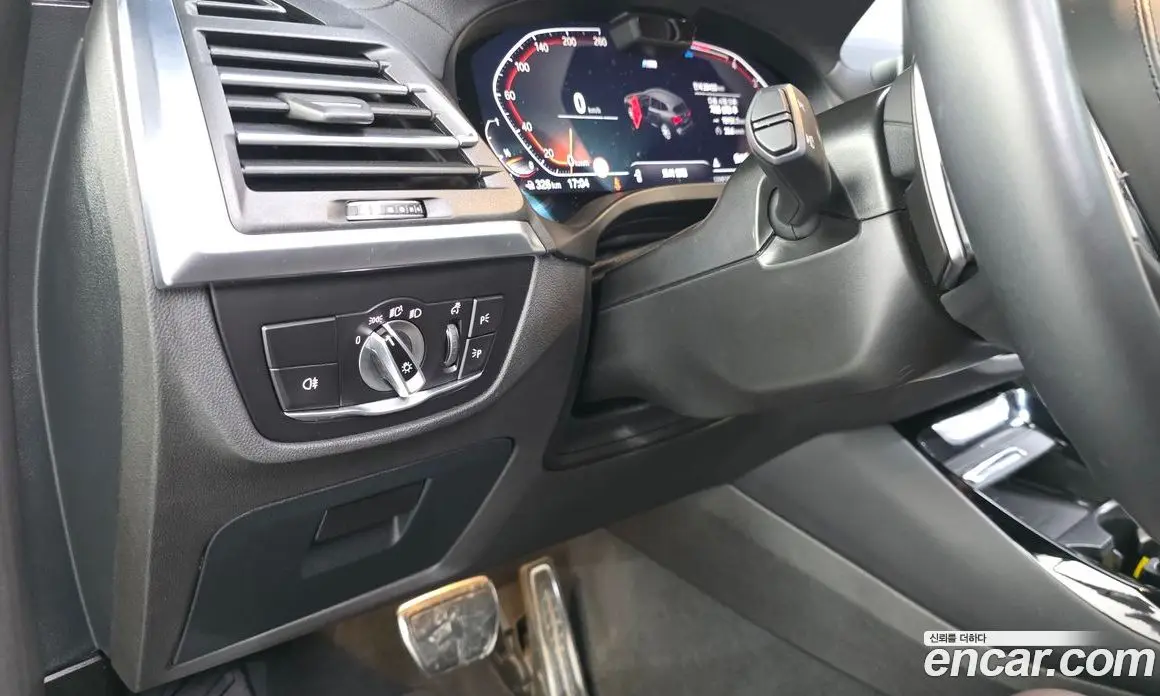 BMW X3 2024 2.0 автомат (гидро), фото 27