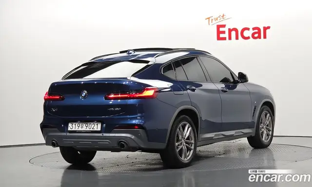 BMW X4 2021 2.0 автомат (гидро), миниатюра 2
