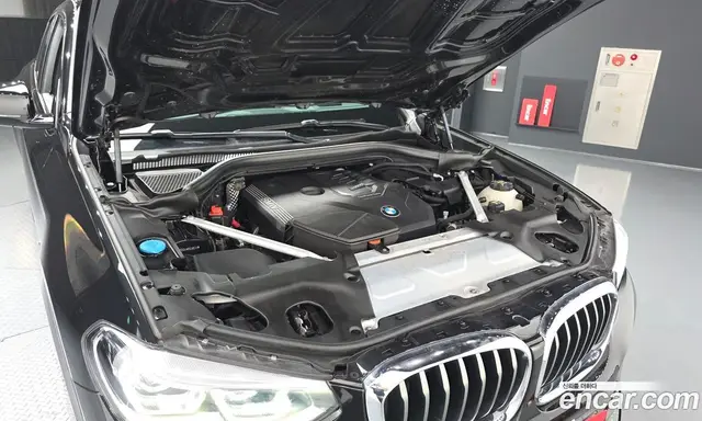 BMW X4 2021 2.0 автомат (гидро), миниатюра 6