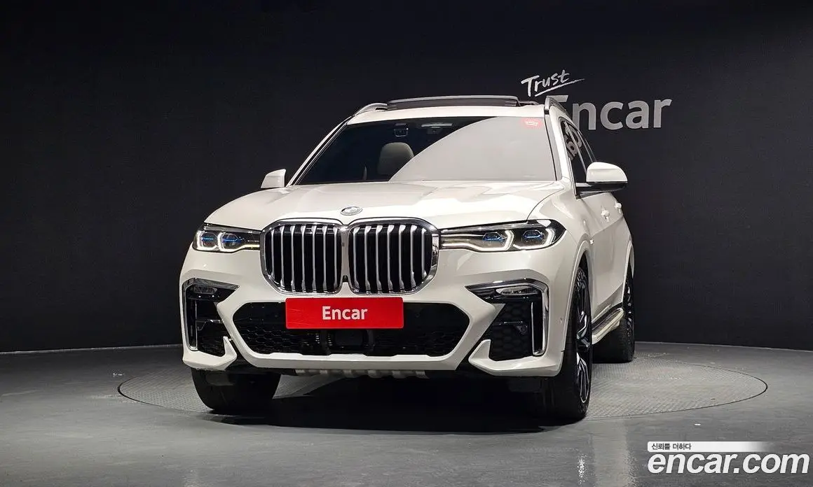 BMW X7 2022 3.0 автомат (гидро), фото 3