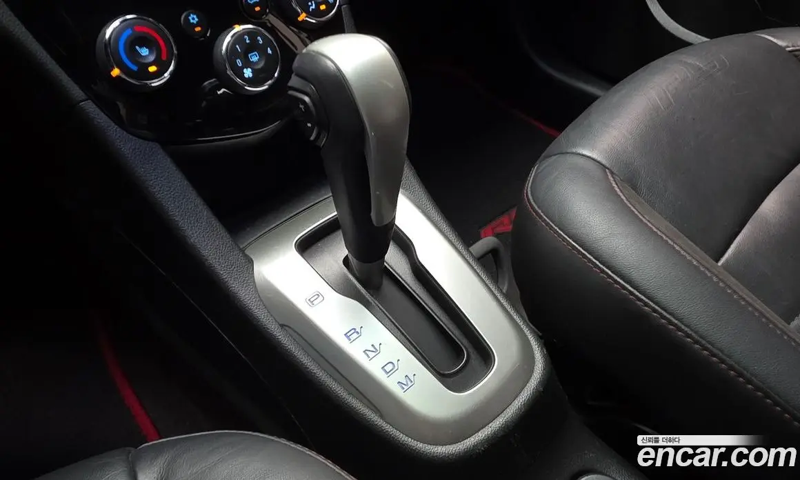 Chevrolet Aveo 2014 1.4 автомат (гидро), фото 12